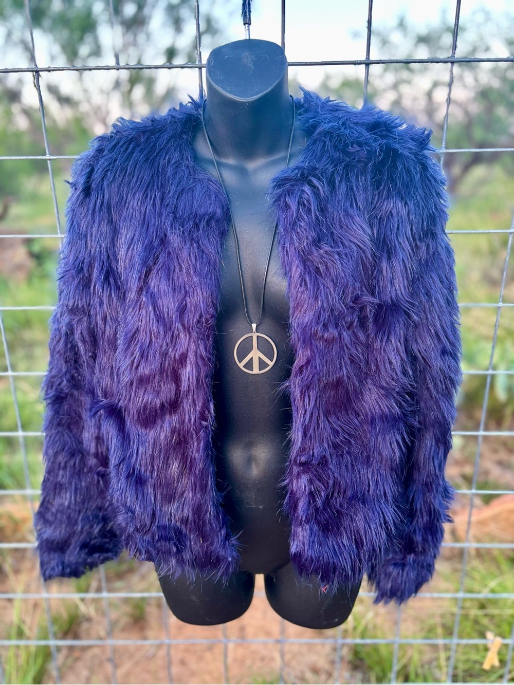 Women’s Plush Faux Fur Jacket in Deep Purple..Prince✌🏻